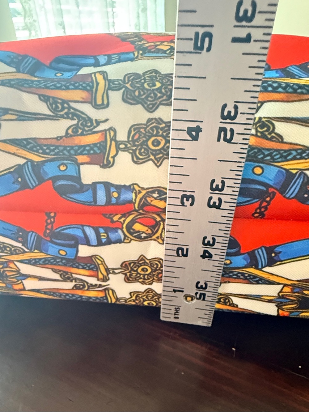 Designer Style Scarf Print 
Coated Canvas w/Bamboo
Style Handled Tote Bag NIP - Picture 10 of 10